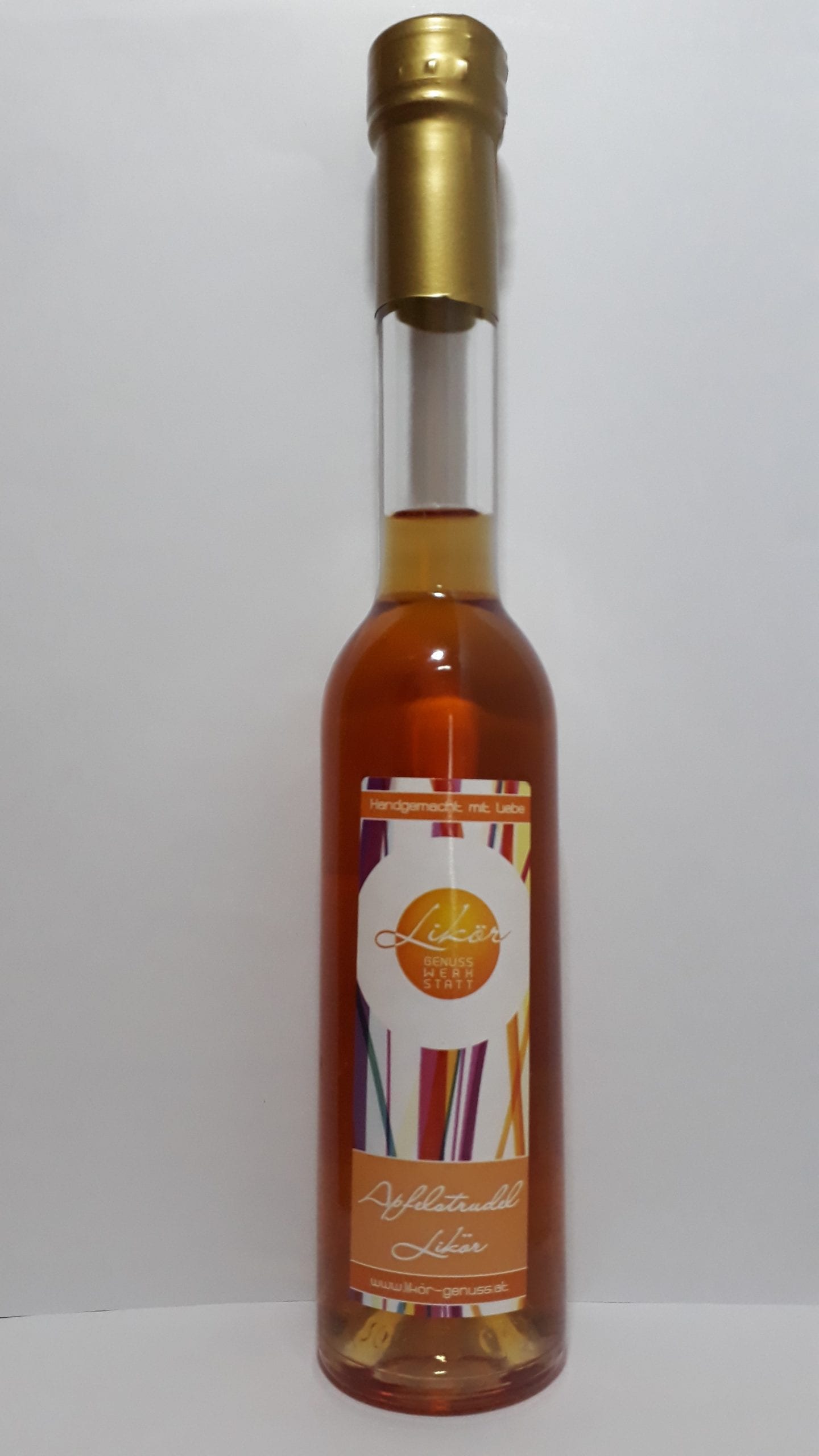 Apfelstrudel-scaled-1.jpg Apple strudel liqueur - Image 1