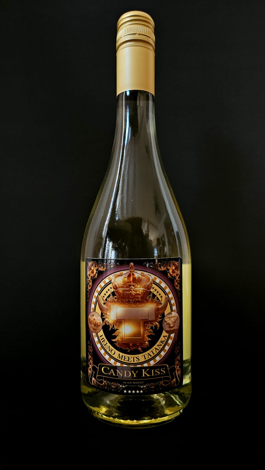 IMG-20240923-WA0005.jpg TATANKA - Vino Vodka Karton a' 6 Flaschen 0,75 Liter – Bild 1
