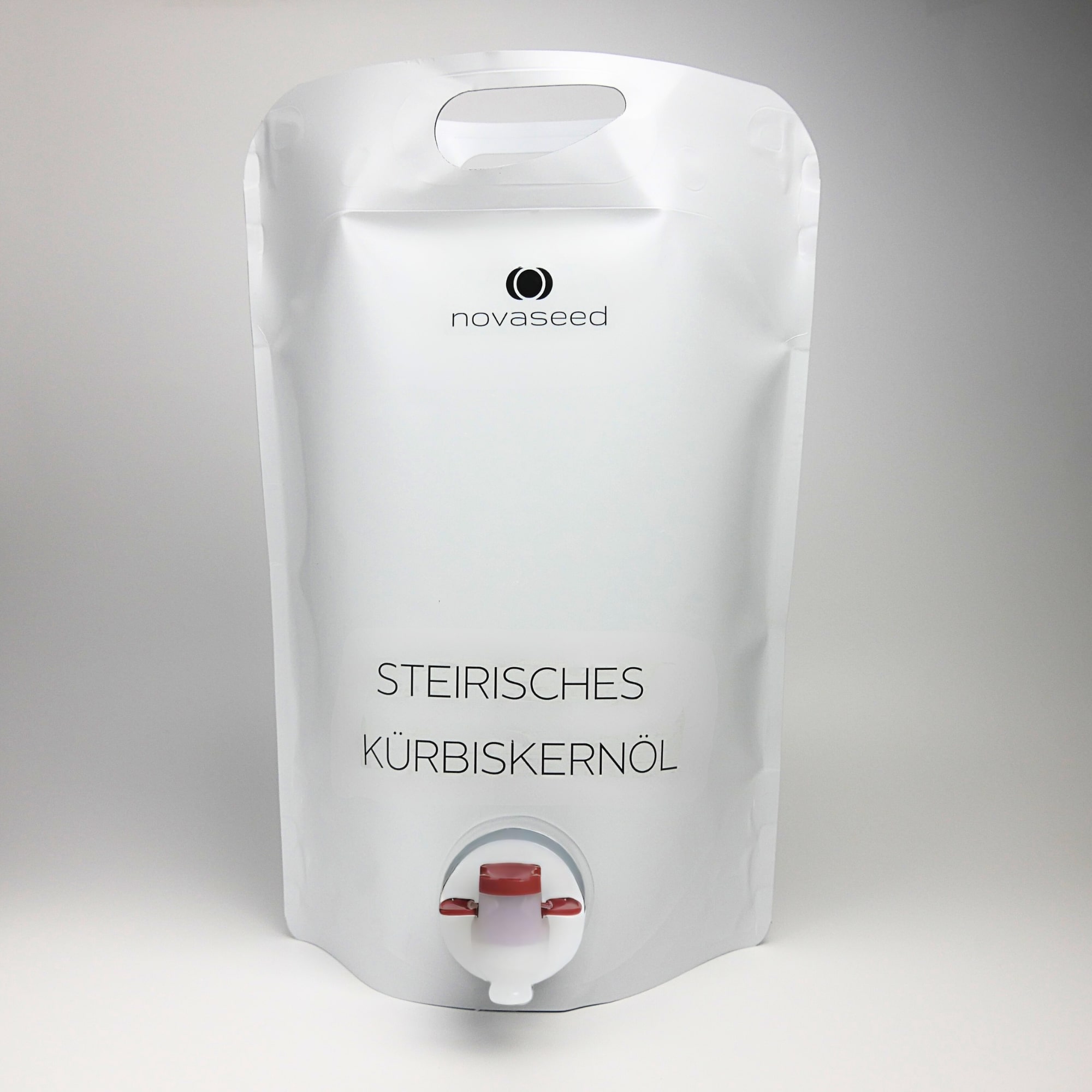 Steirisches-Kuerbiskernoel-min.jpg 3,0L Steirisches Kürbiskernöl g.g.A. – kaltgepresst in der Großpackung – Bild 1
